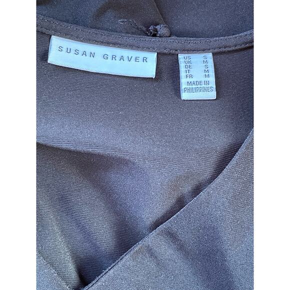 Susan Graver Liquid Knit Split 3/4 Bell Sleeve Top Black Size Small NWOT - Picture 5 of 7